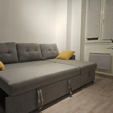 Joli En Face De Apartment *